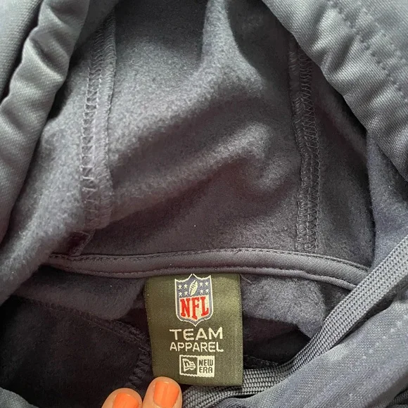 NWT NE Patriots Sweatshirt - Picture 5 of 6